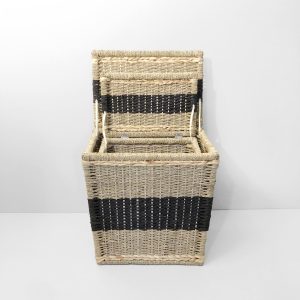 A complete set of seagrass baskets neatly nested together to optimize international shipping space. The practical lidded design is a smart storage solution highly favored by B2B partners.